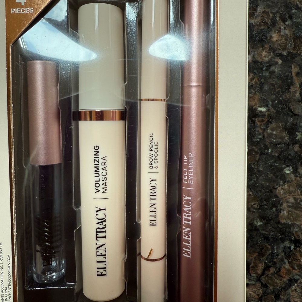 Ellen Tracy Black and Brown Mascara Collection